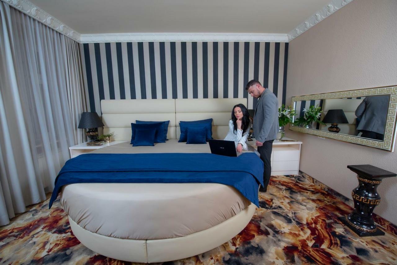 Hotel Royal Γκλίβιτσε Εξωτερικό φωτογραφία